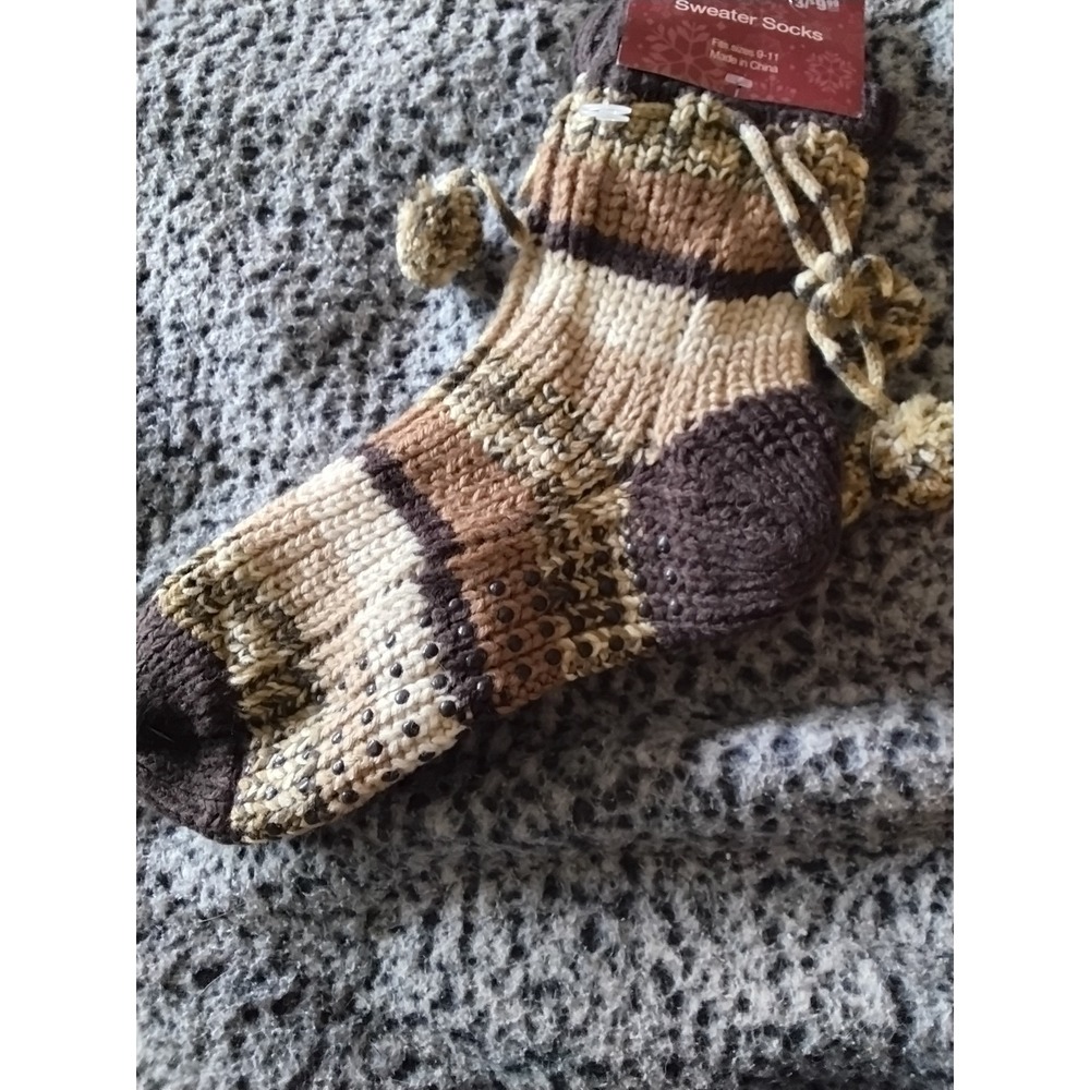 CVS Brown Striped Pom Pom Chunky Knit Slipper Sweater Socks Non-Slip Grip NWT